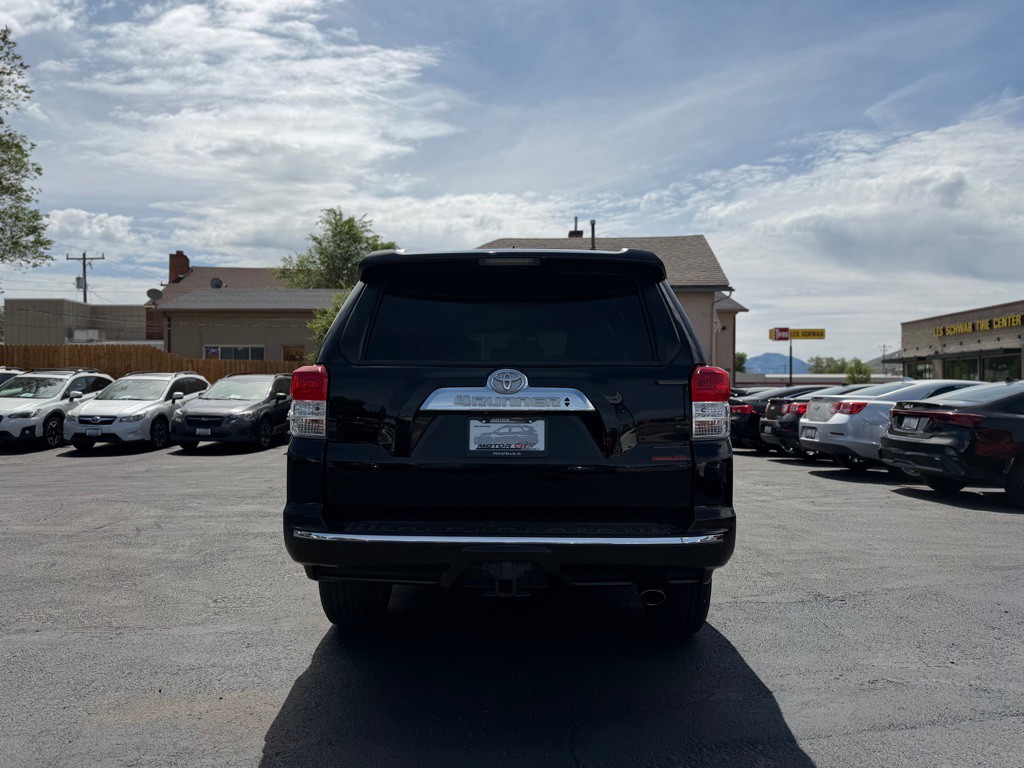 2012 Toyota 4Runner Image 6