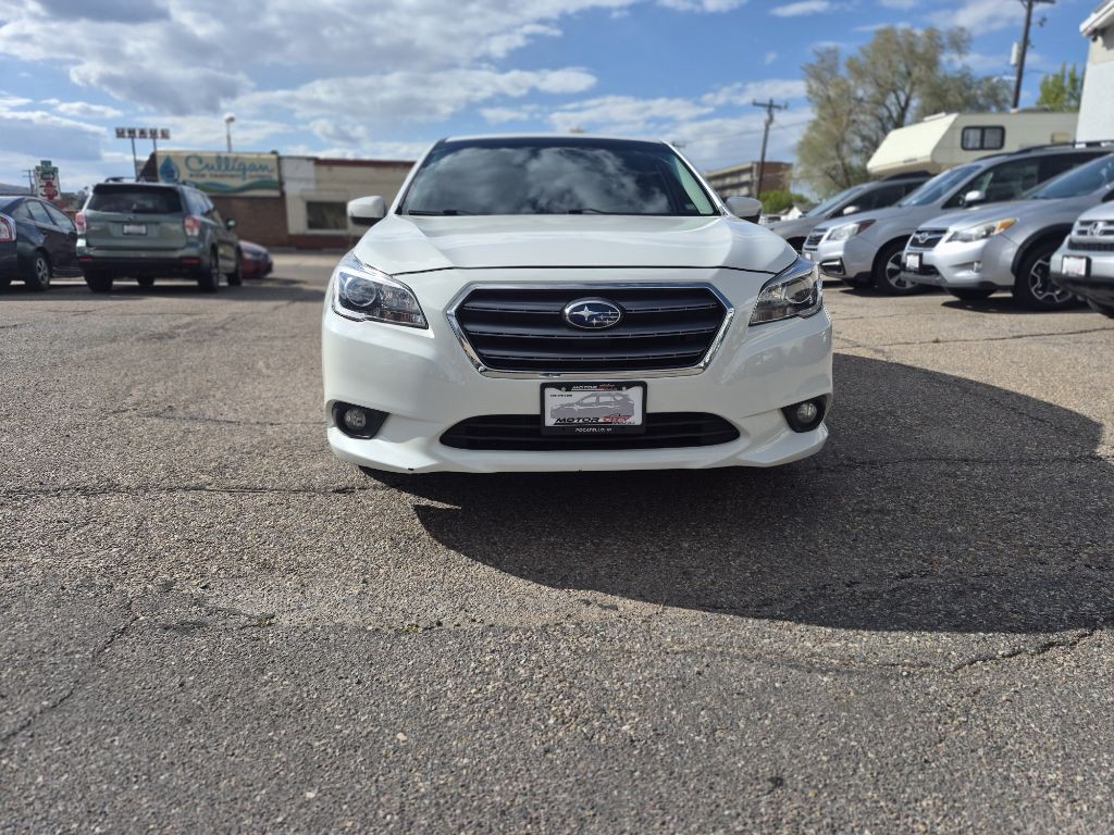 2017 Subaru Legacy Image 2