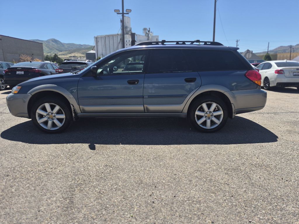 2005 Subaru Legacy Image 8