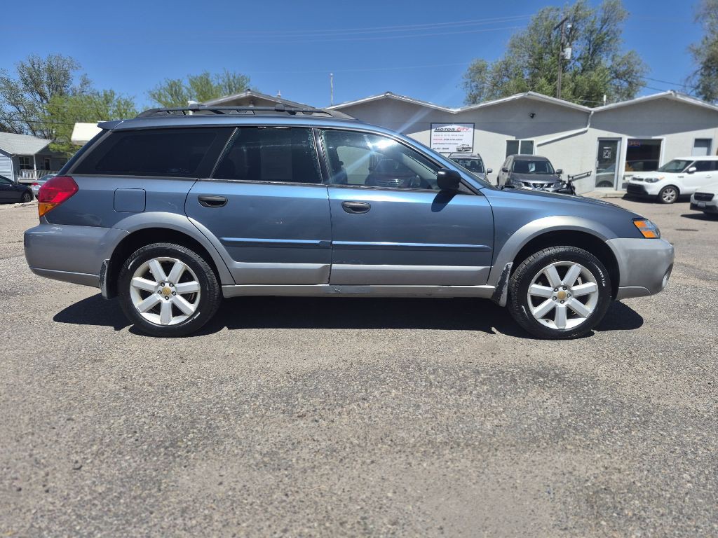 2005 Subaru Legacy Image 4