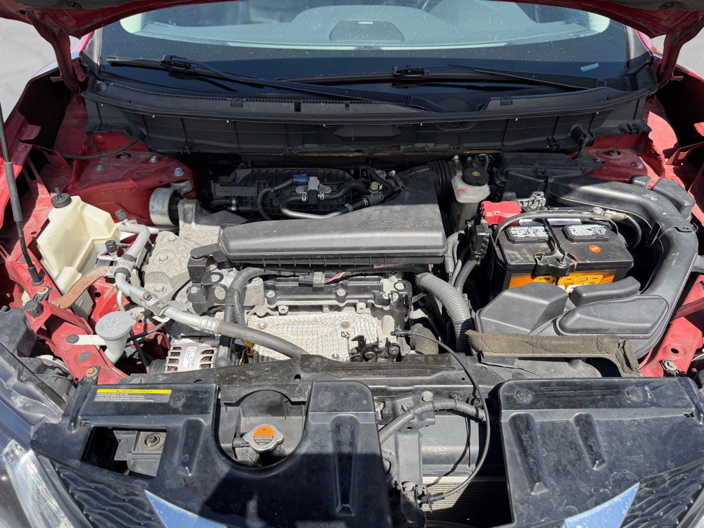 2015 Nissan Rogue Image 18