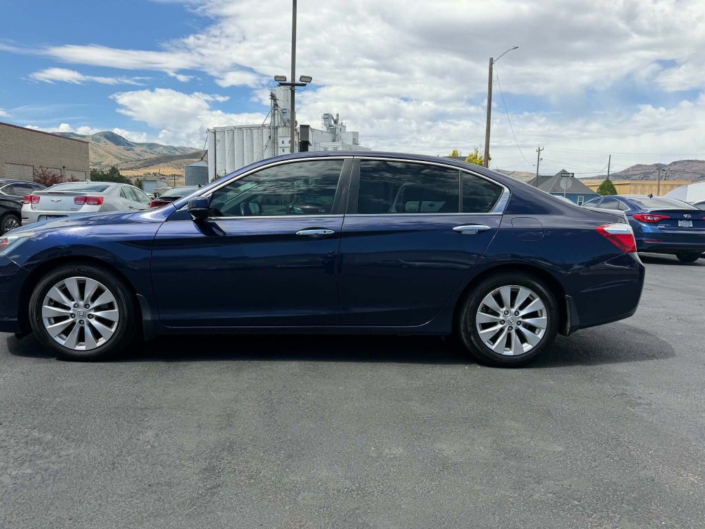 2015 Honda Accord Image 8