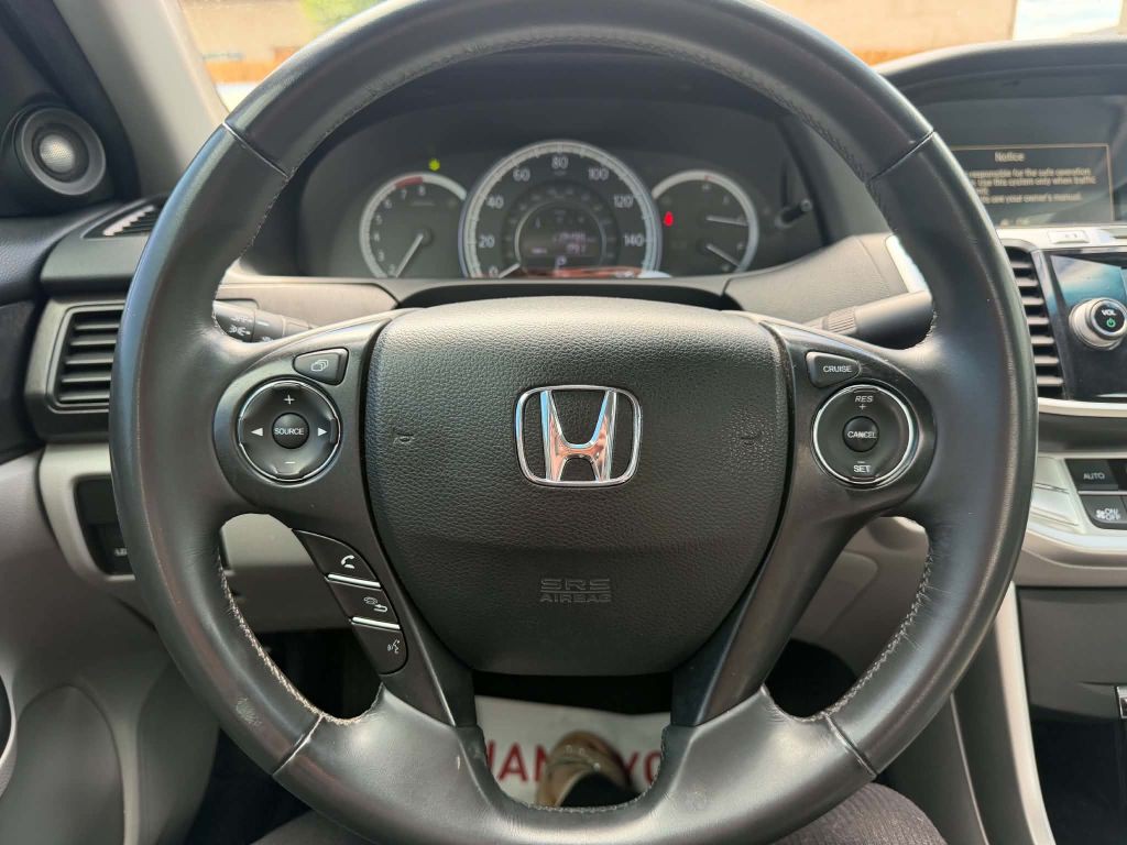2015 Honda Accord Image 14