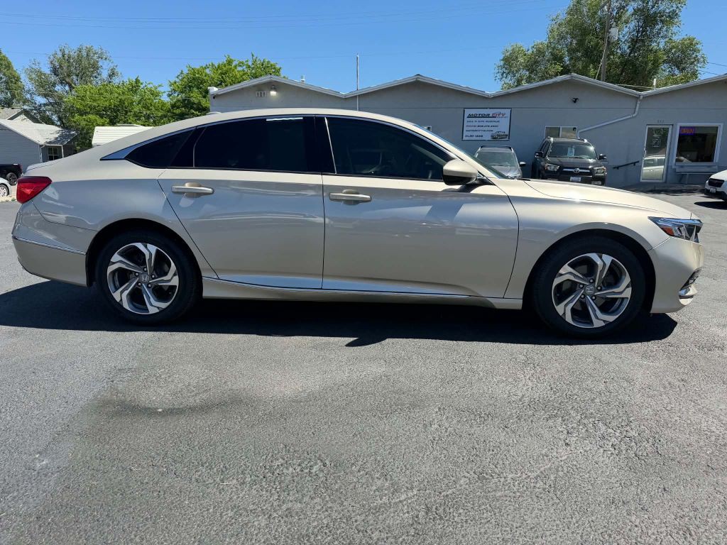 2020 Honda Accord Image 4