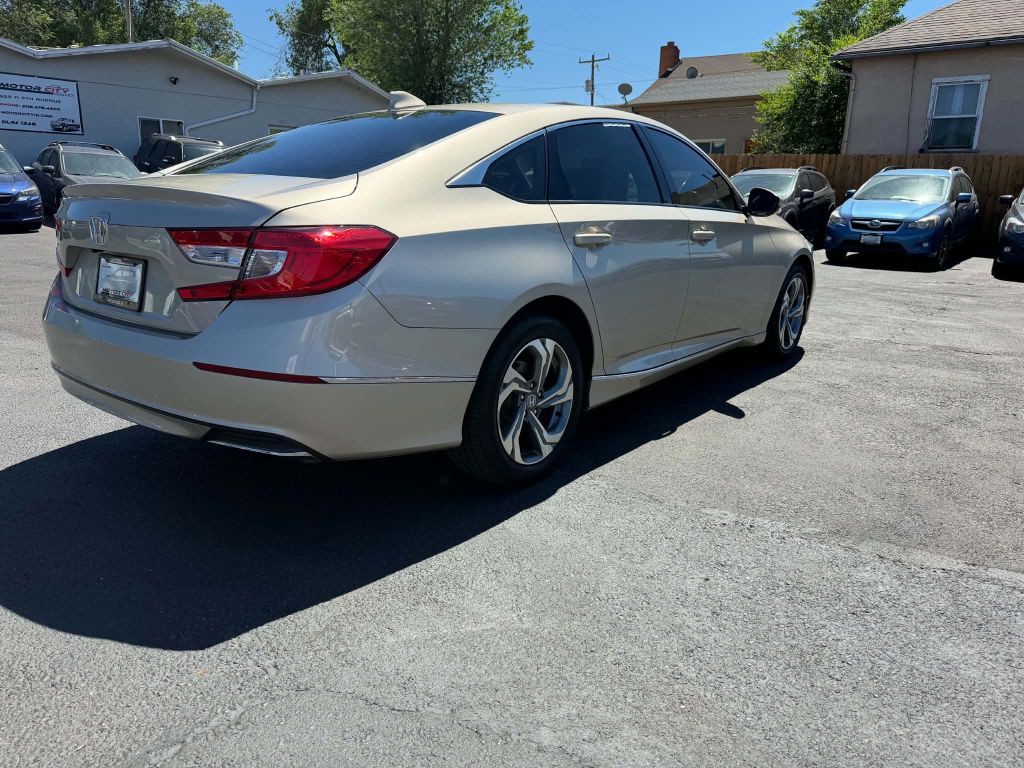 2020 Honda Accord Image 5