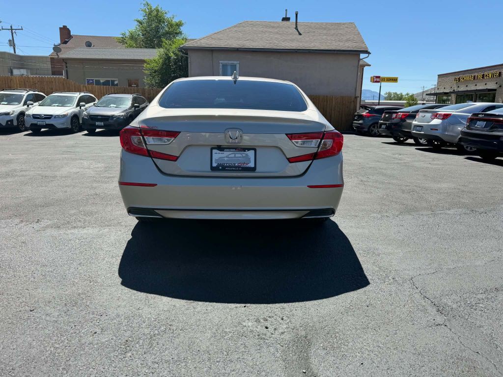 2020 Honda Accord Image 6