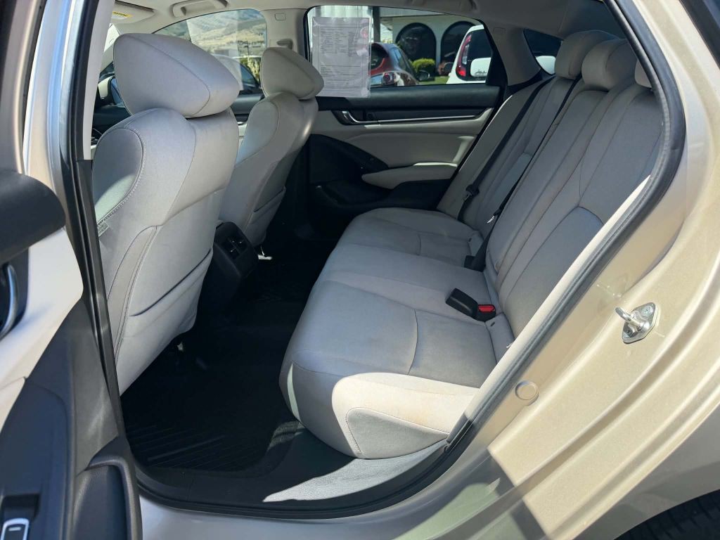 2020 Honda Accord Image 9