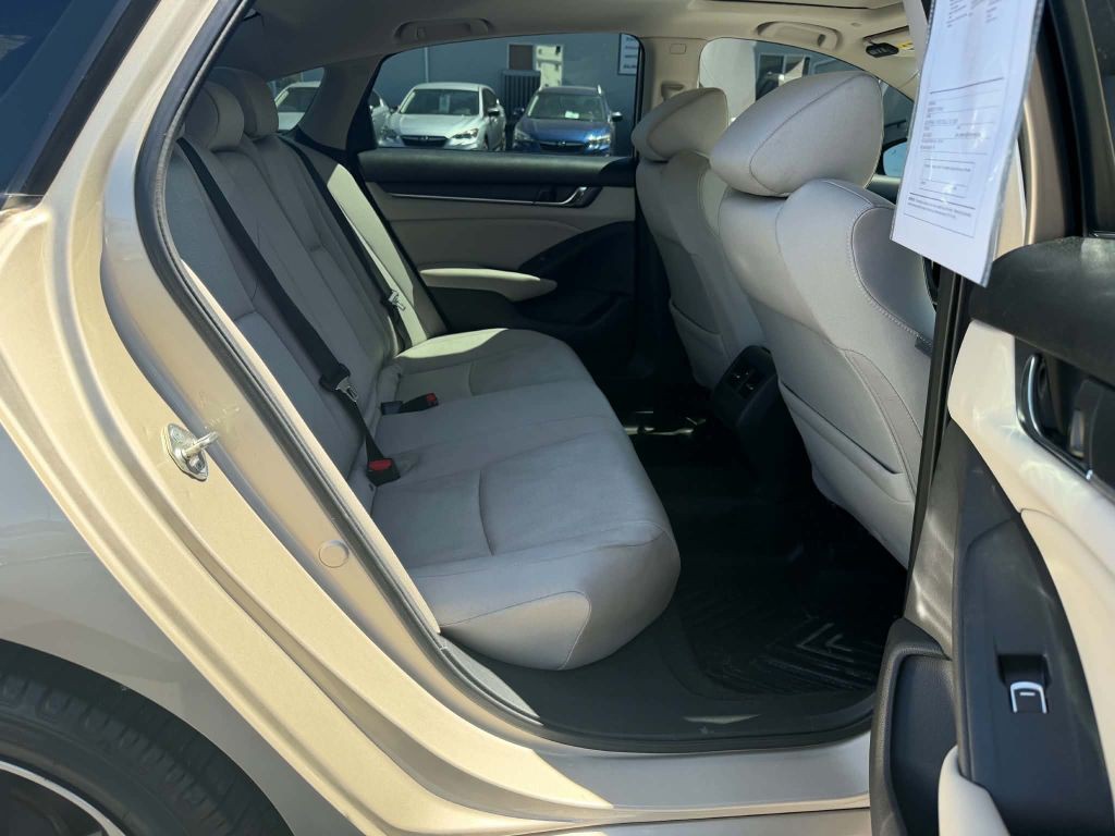 2020 Honda Accord Image 11