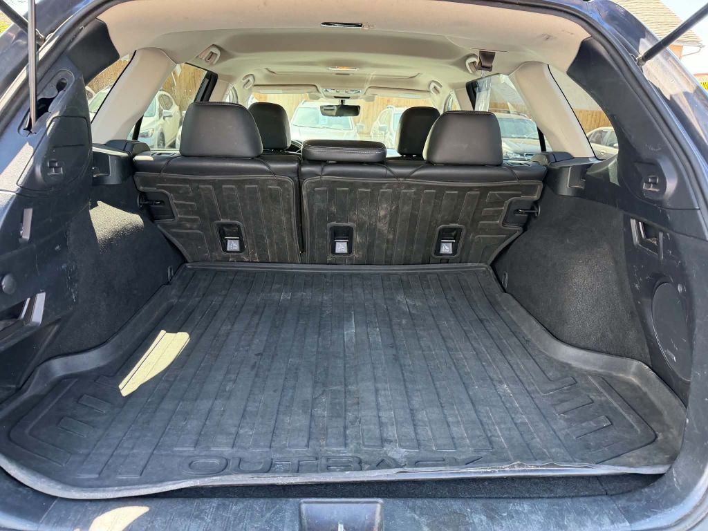 2017 Subaru Outback Image 11
