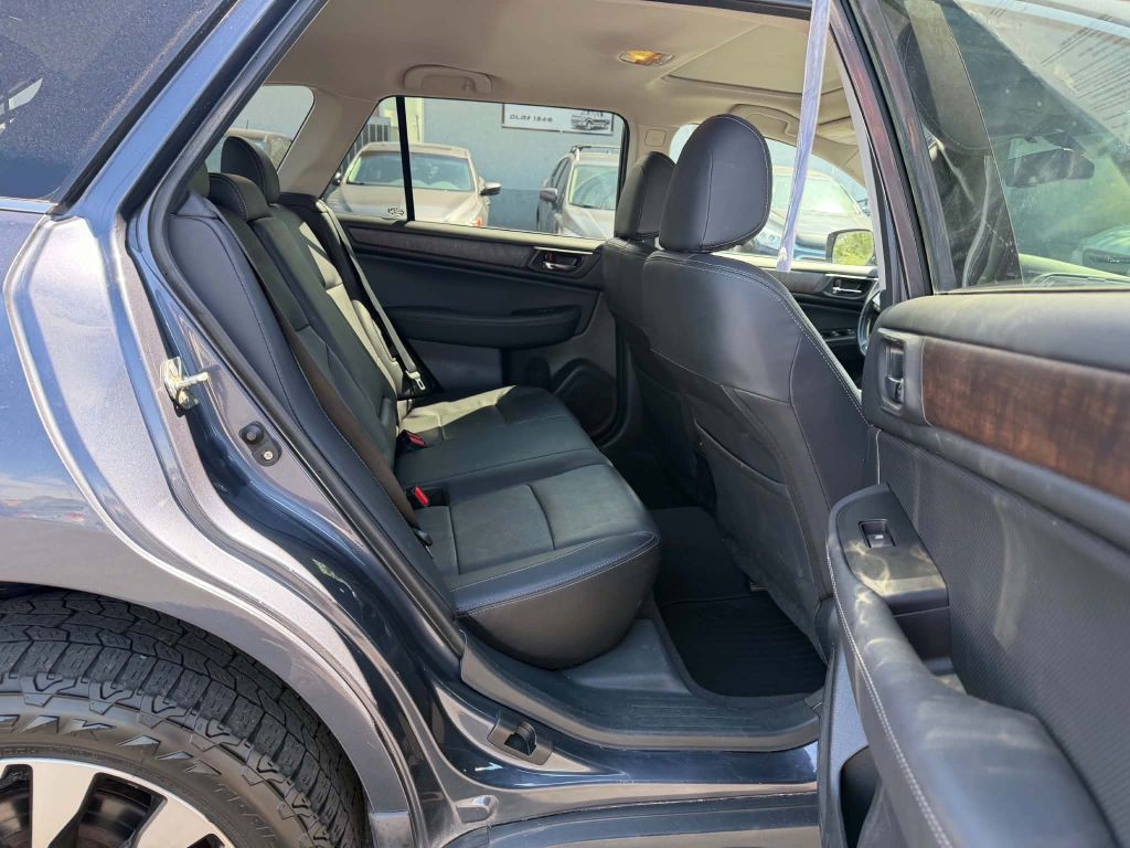 2017 Subaru Outback Image 12