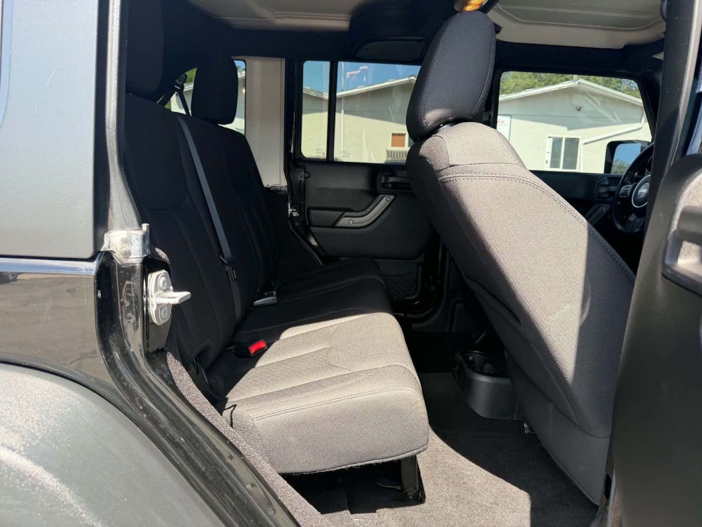 2018 Jeep Wrangler Unlimited Image 12