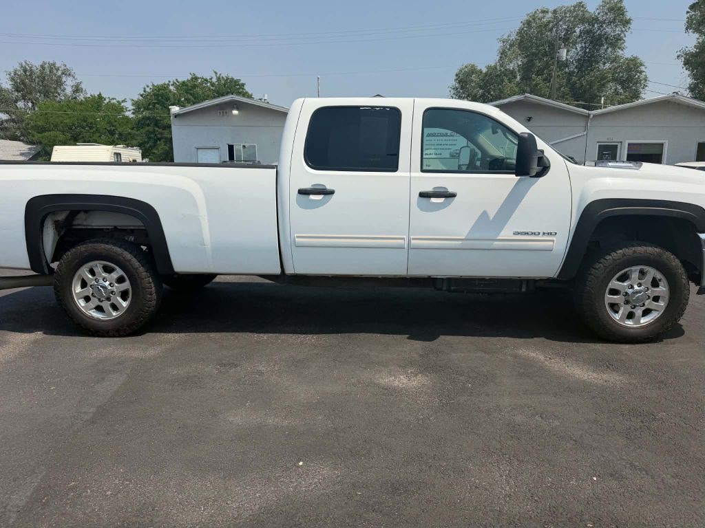 2011 Chevrolet Silverado 1500 Image 5