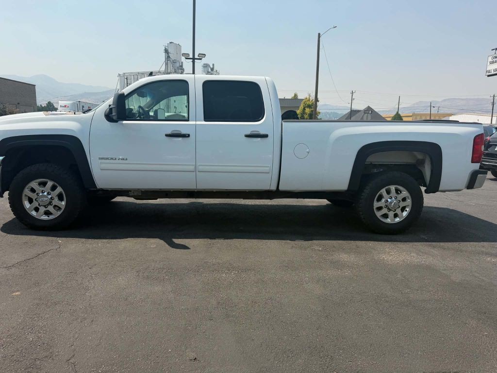 2011 Chevrolet Silverado 1500 Image 6