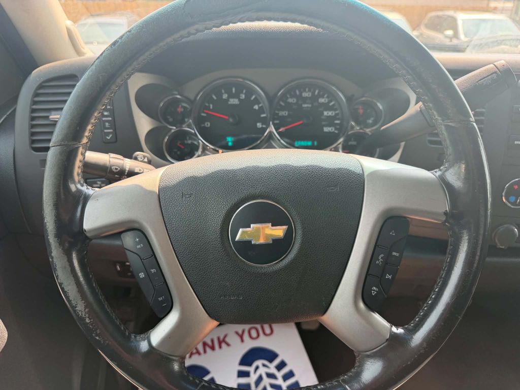 2011 Chevrolet Silverado 1500 Image 12