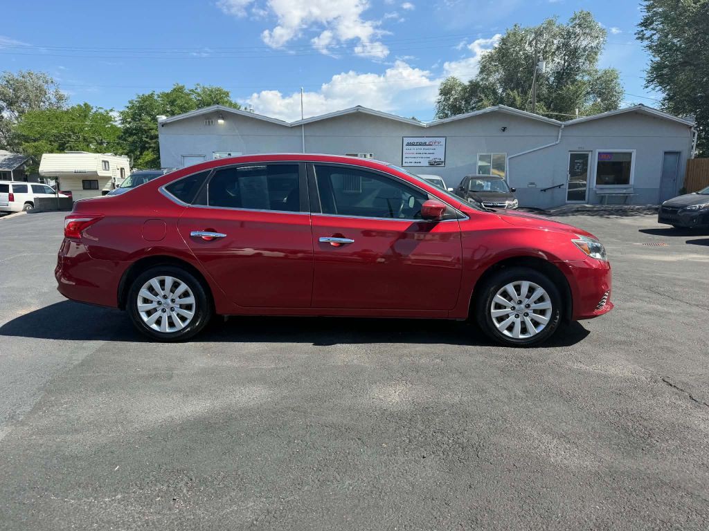 2016 Nissan Sentra Image 4