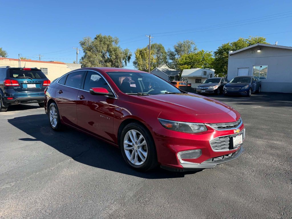 2018 Chevrolet Malibu Image 2