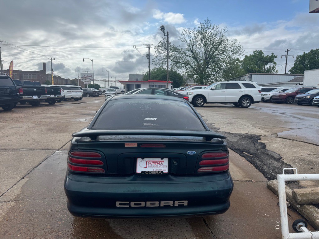 1994 Ford Mustang Image 4