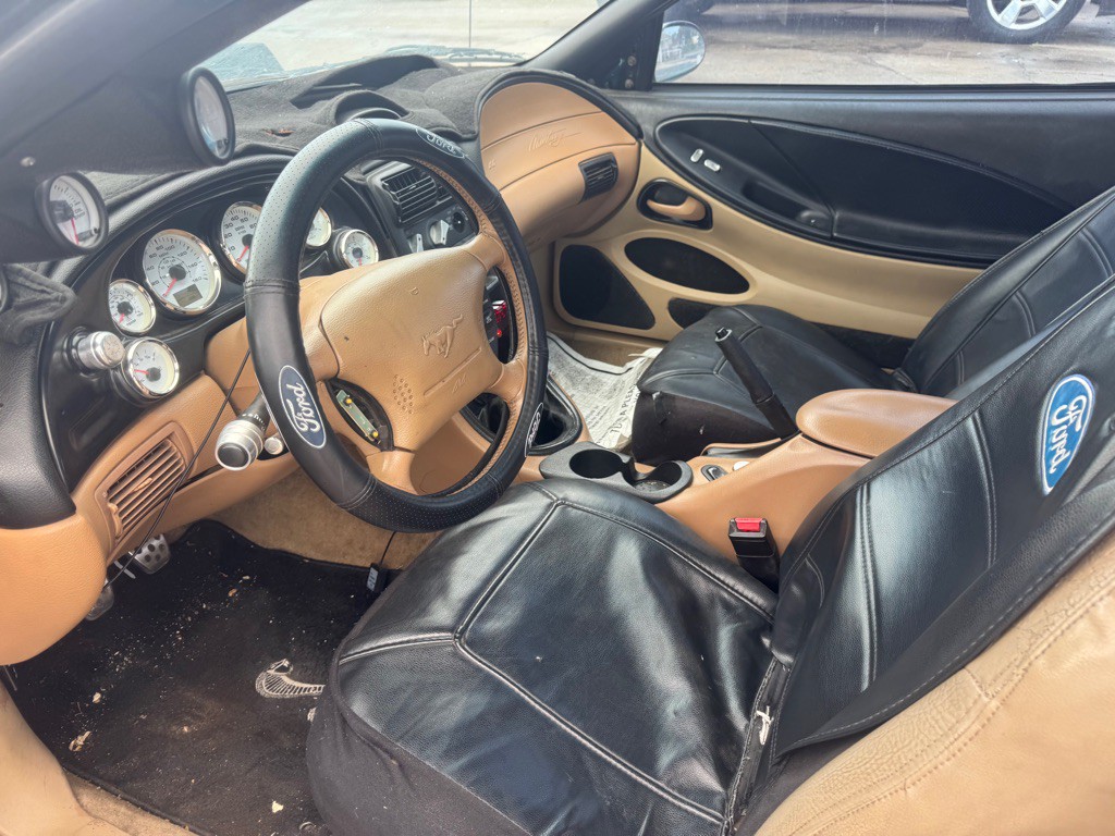 1994 Ford Mustang Image 7