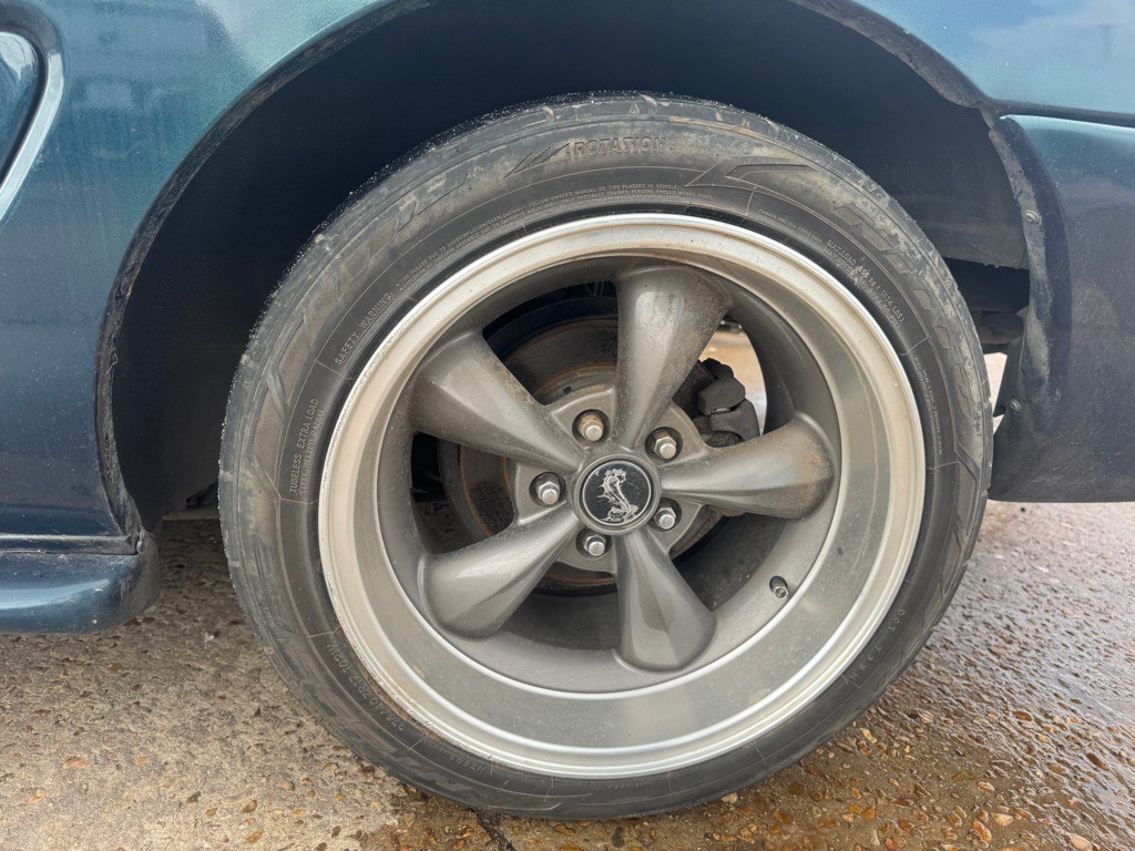 1994 Ford Mustang Image 15