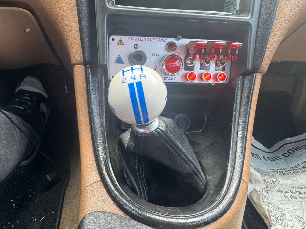 1994 Ford Mustang Image 17