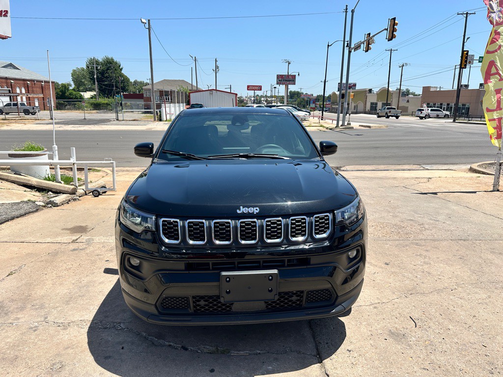 2024 Jeep Compass Image 2