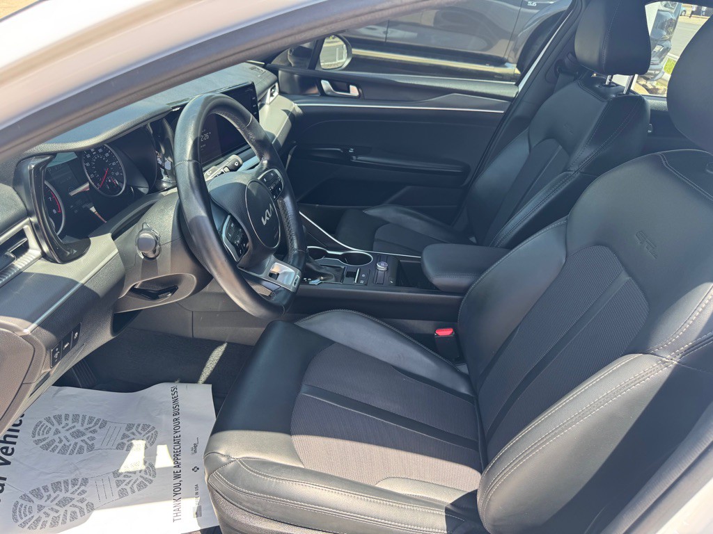 2023 Kia K5 Image 9