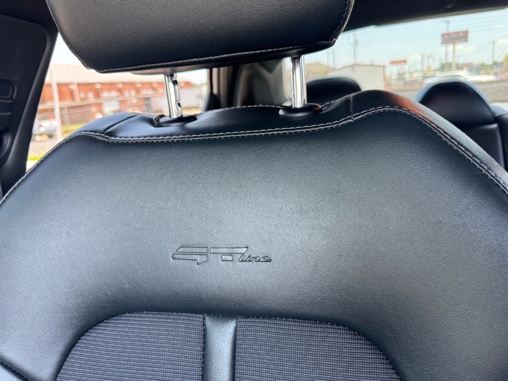 2023 Kia K5 Image 15