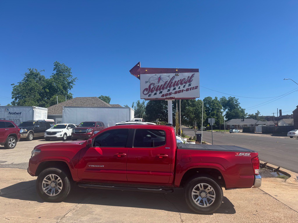 2016 Toyota Tacoma Image 3