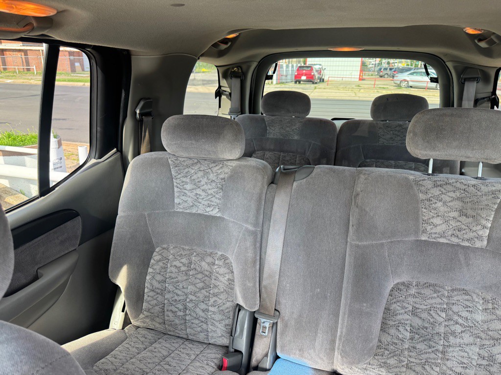 2003 GMC Envoy Image 8