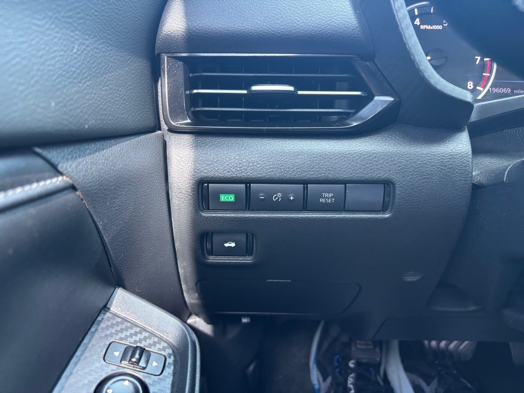 2020 Nissan Sentra Image 16