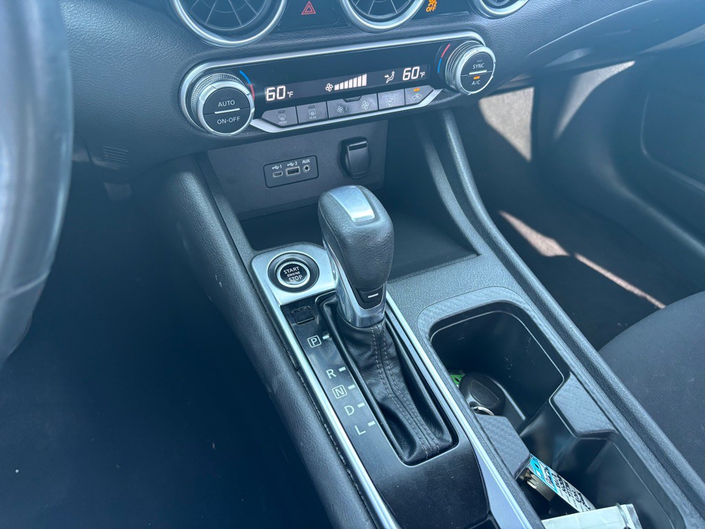 2020 Nissan Sentra Image 17