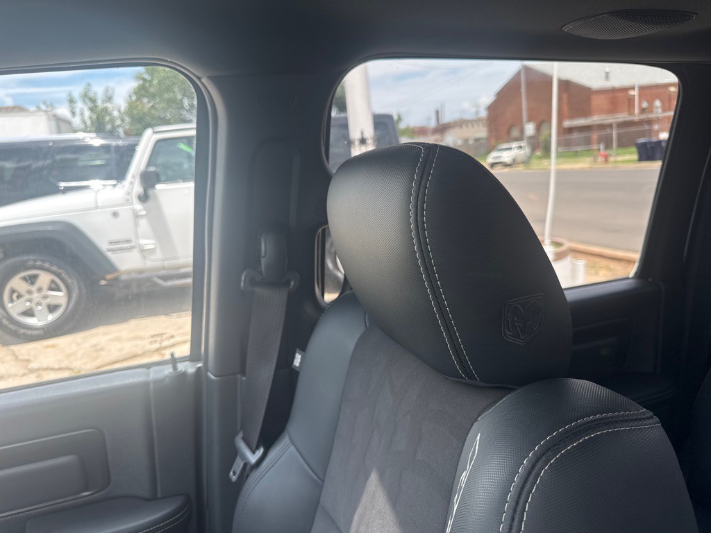 2017 RAM 1500 Image 16