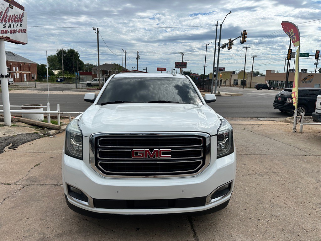 2019 GMC Yukon Image 2