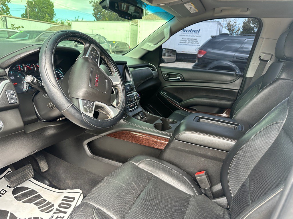 2019 GMC Yukon Image 14