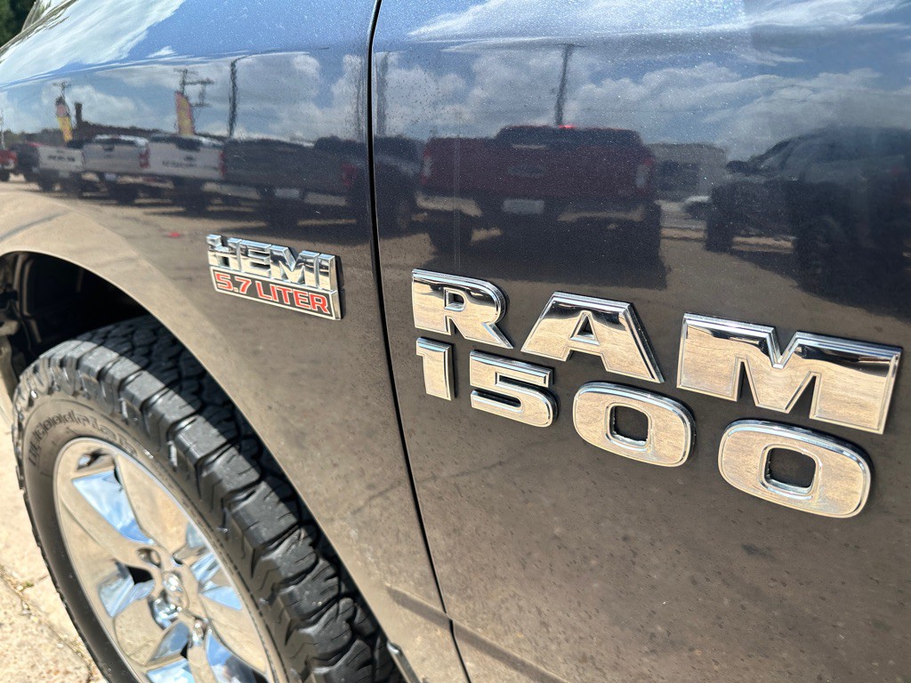 2013 RAM 1500 Image 9