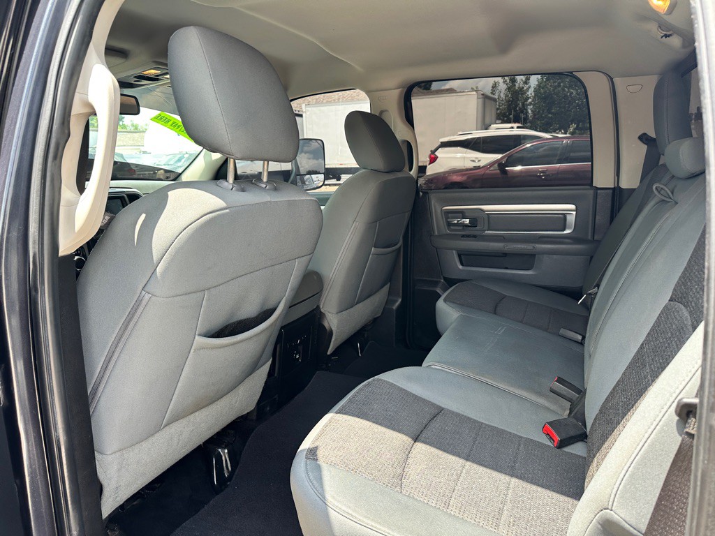 2013 RAM 1500 Image 11