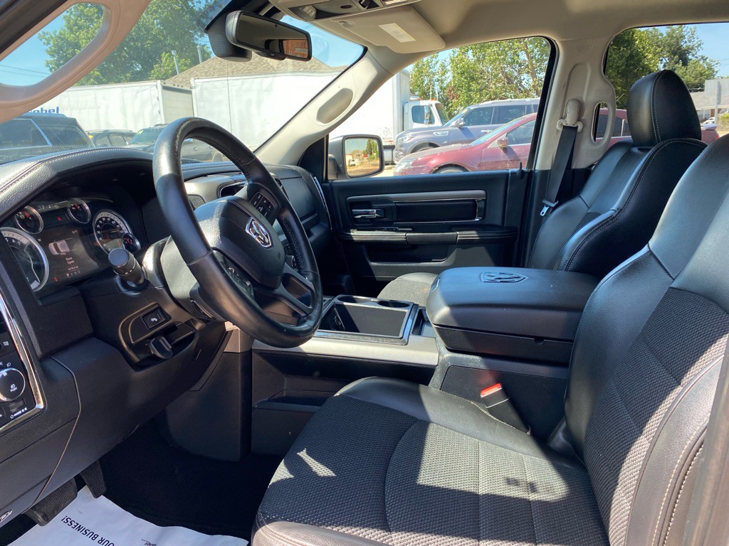 2014 RAM 1500 Image 16