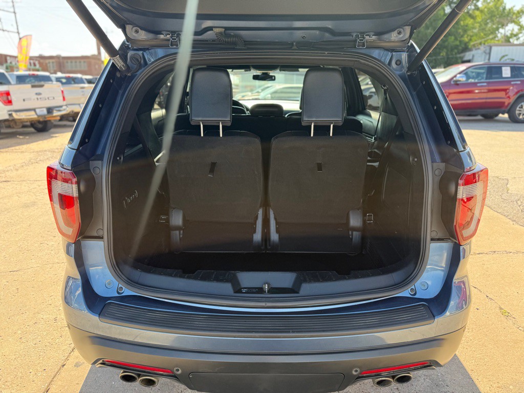 2019 Ford Explorer Image 11