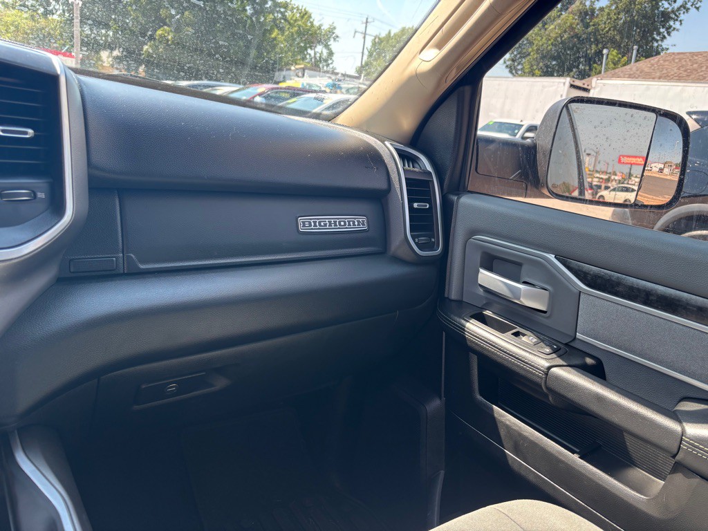 2019 RAM 2500 Image 17
