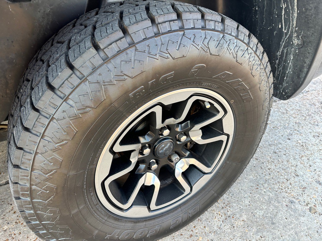 2016 RAM 1500 Image 9