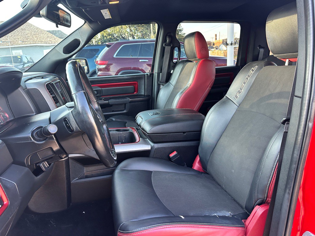 2016 RAM 1500 Image 17
