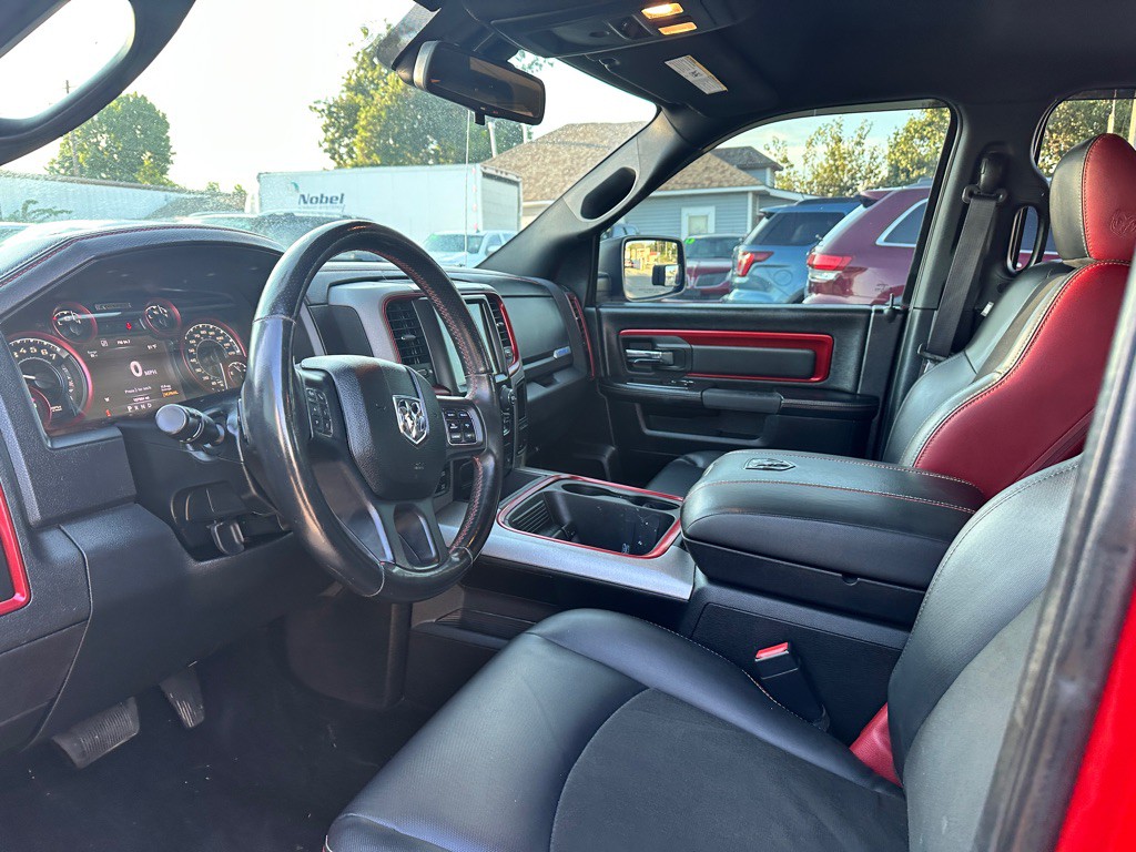 2016 RAM 1500 Image 36