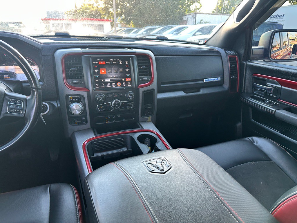2016 RAM 1500 Image 38