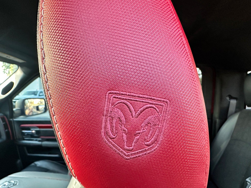2016 RAM 1500 Image 48