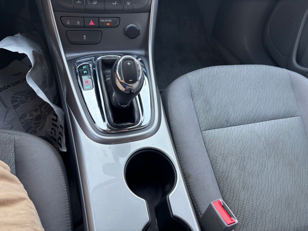 2013 Chevrolet Malibu Image 15