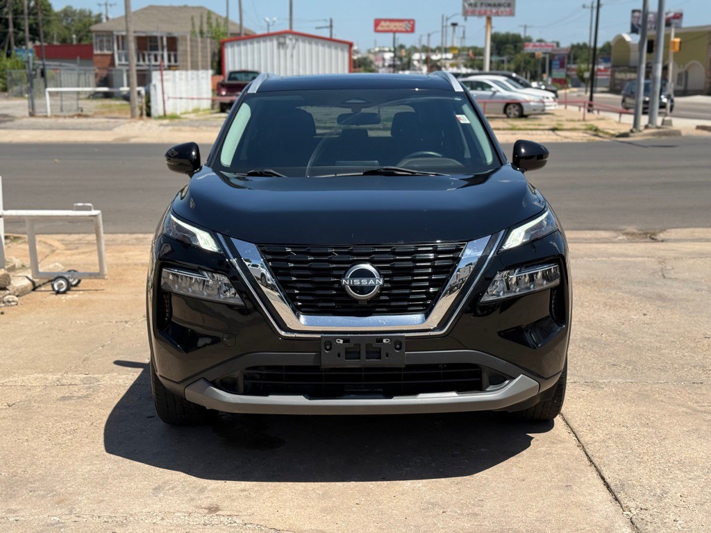 2022 Nissan Rogue Image 2