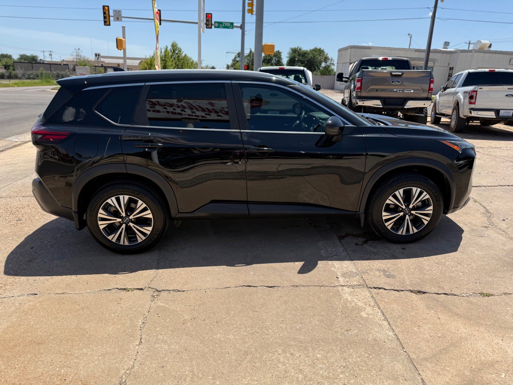 2022 Nissan Rogue Image 4