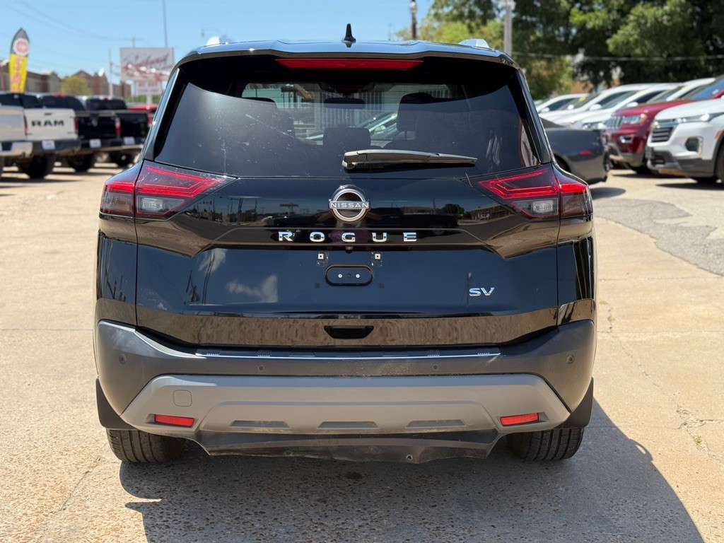 2022 Nissan Rogue Image 6