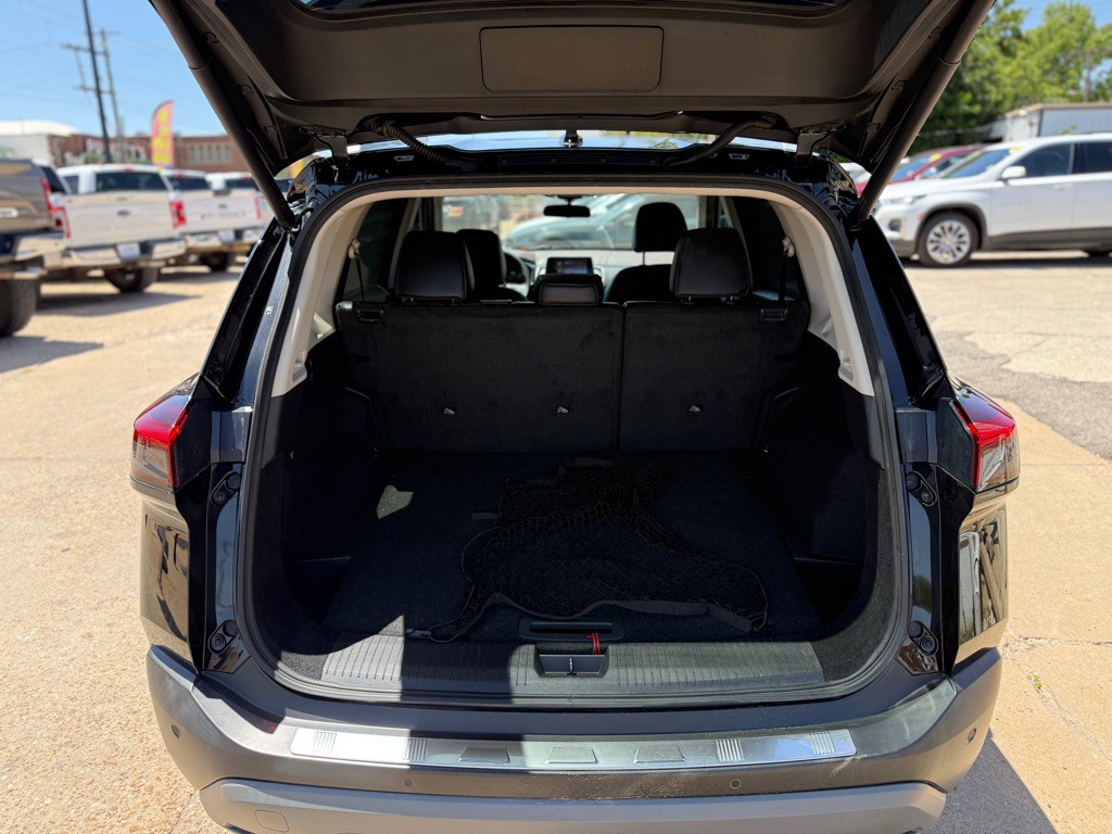 2022 Nissan Rogue Image 11