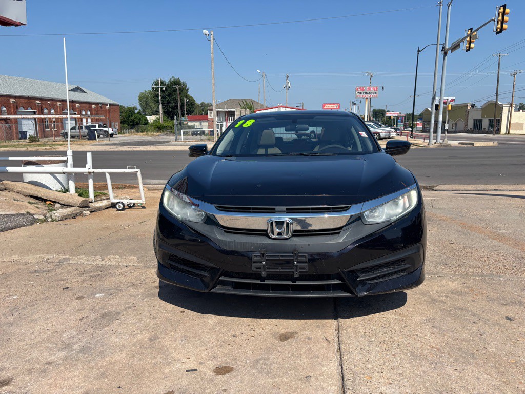 2018 Honda Civic Image 8